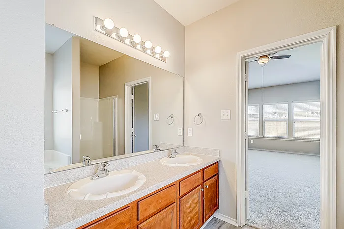 109 Jennie Marie Cir — Photo 15