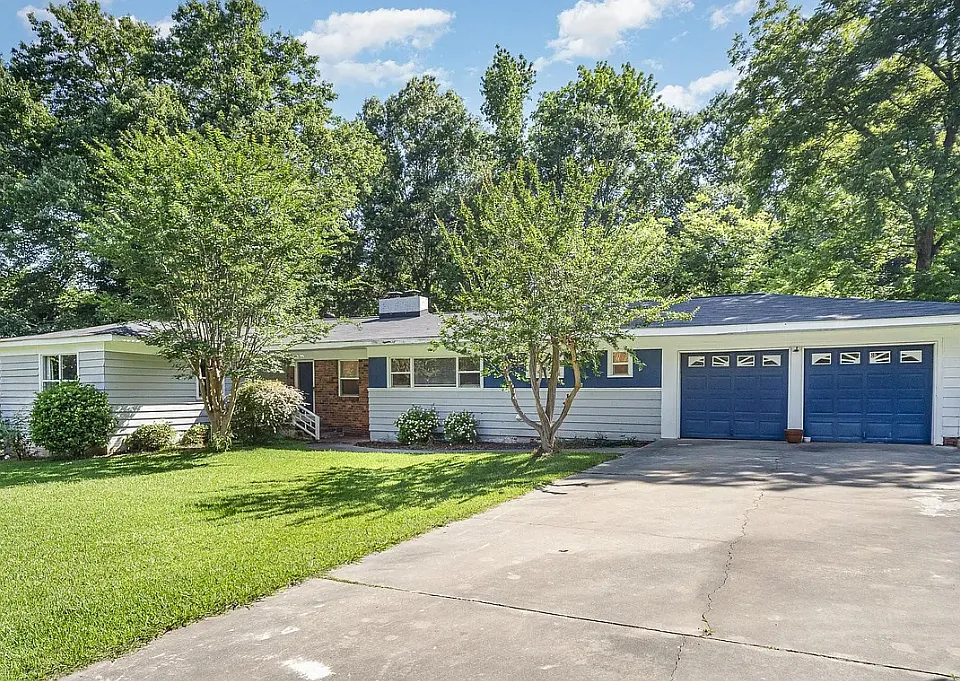 409 Edgewood Ct