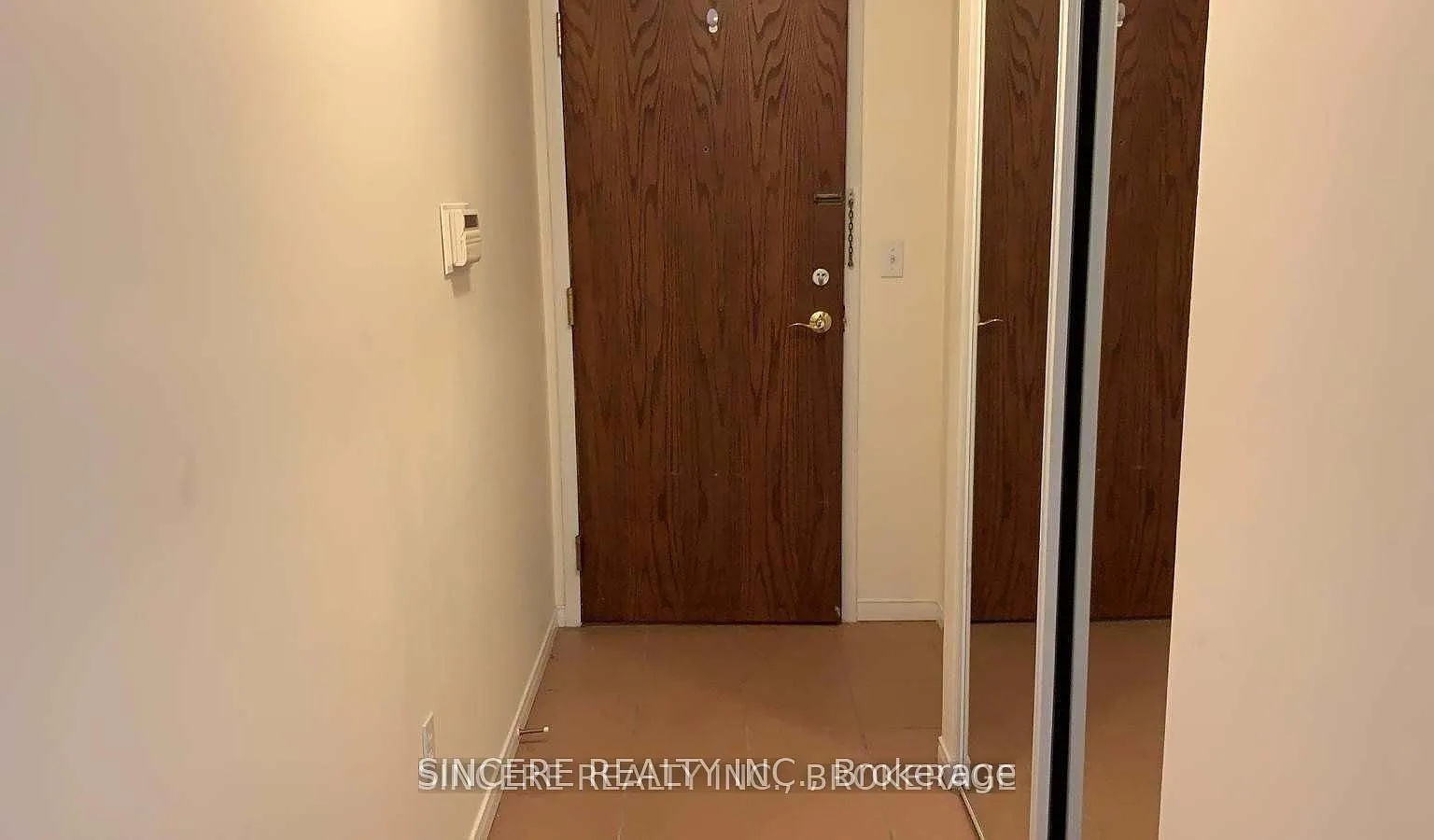 1 bed, $2,000 — Photo 2