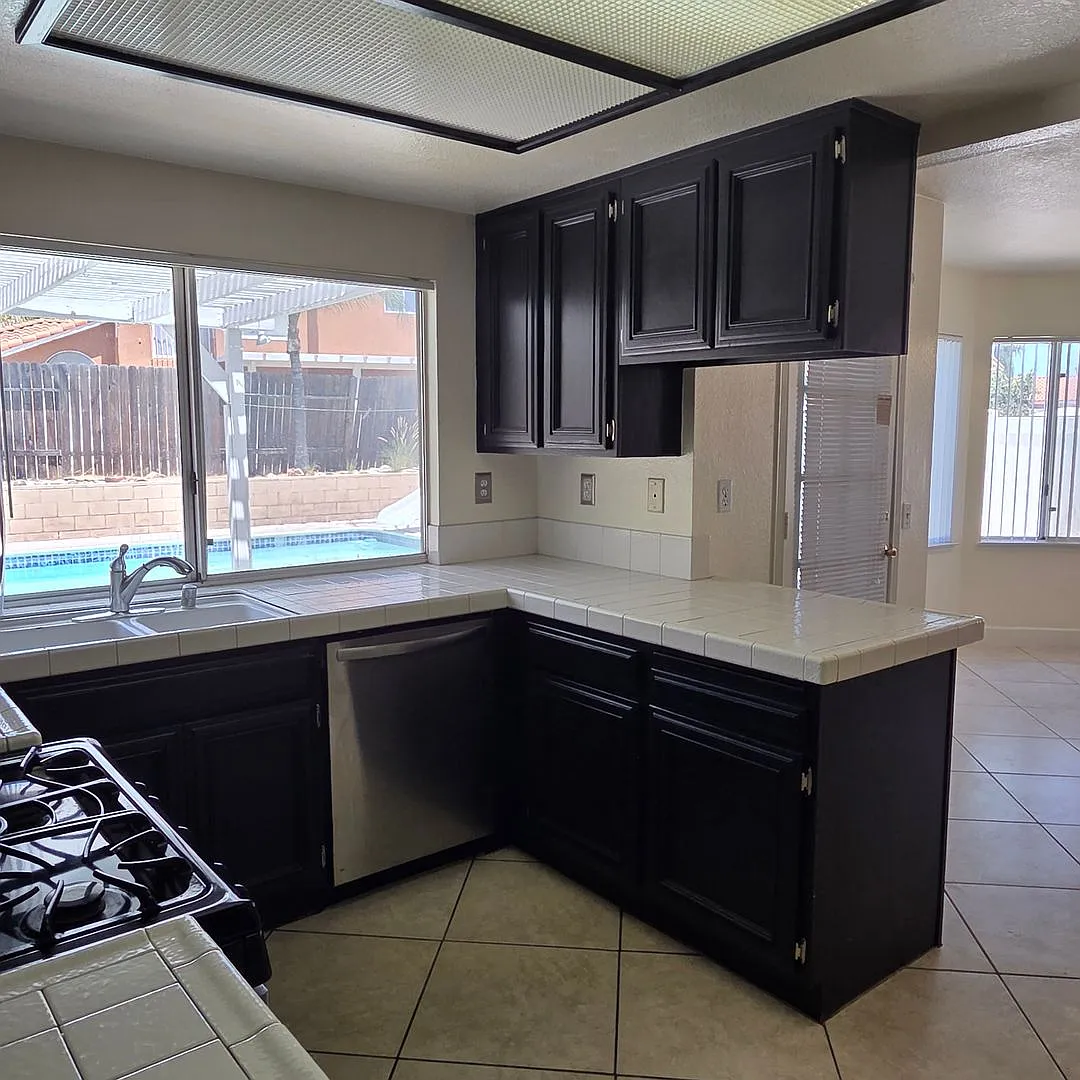 Beautiful Two-Story Home with Pool in Desirable Community — Photo 3