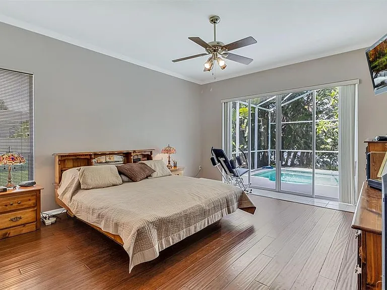 13903 Bluewater Cir — Photo 21