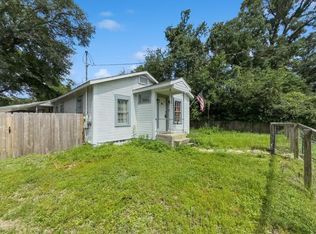 383 N Booker St, Crestview, FL 32536