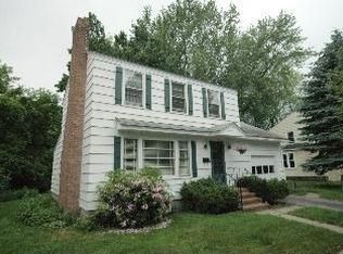 21 Thibault Pkwy, Burlington, VT 05401