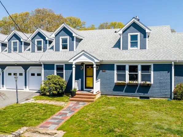 9 North Rd, Mattapoisett, MA 02739