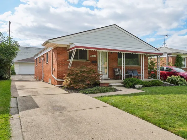 6165 N Waverly St, Dearborn Heights, MI 48127