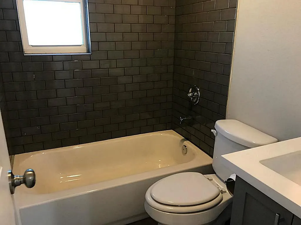 5005 Tierwester St — Photo 3