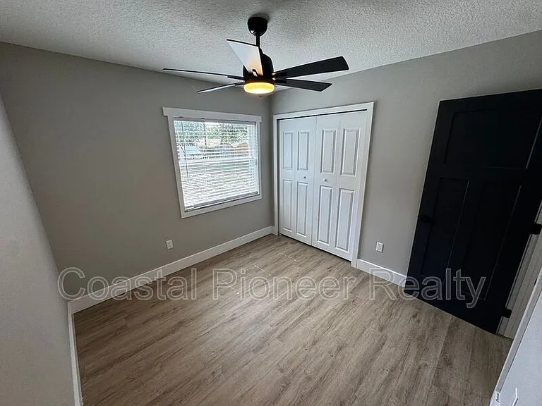 8711 N Wick Pl — Photo 12