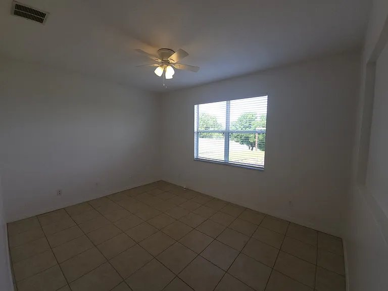 912 N Jacks Lake Rd — Photo 30
