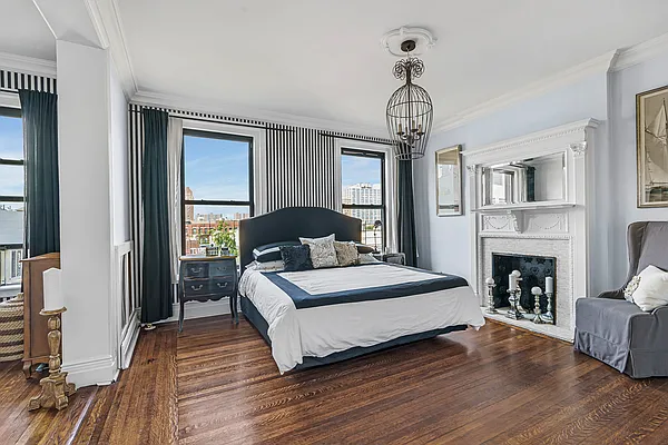 Rented by Compass | media 4