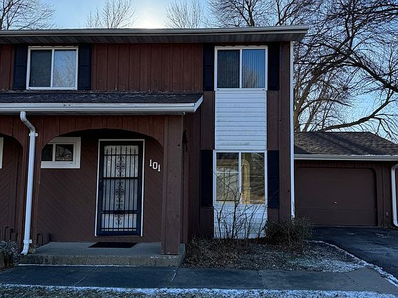 2nd image of 101 & 103 Opal Ln #101
