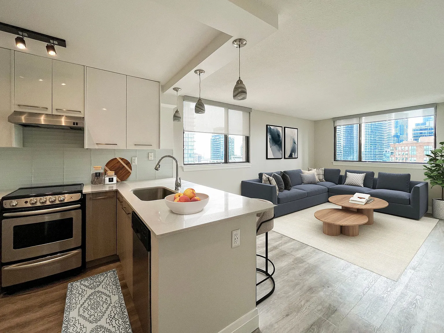 1101 Bay — Photo 1