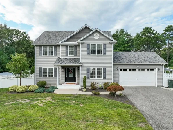 28 Kiley Way, Coventry, RI 02816