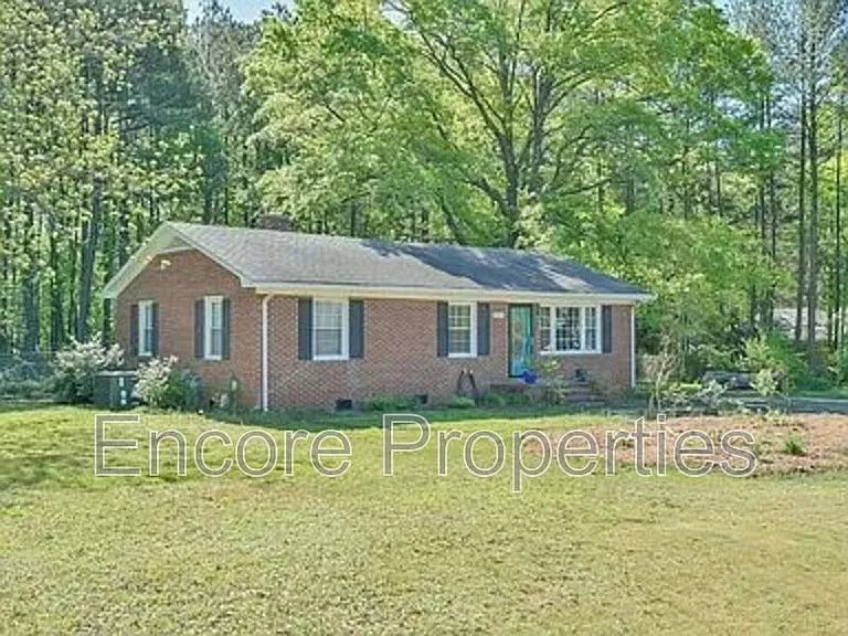2603 Windy Hill Rd — Photo 3
