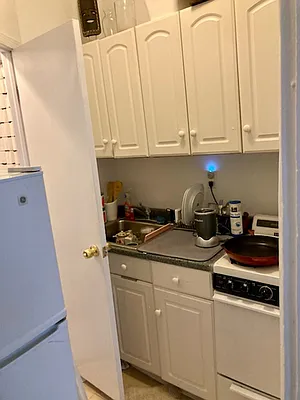 Rented by Corcoran | media 19