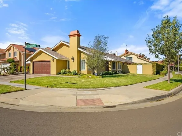 13043 Espinheira Dr, Cerritos, CA 90703