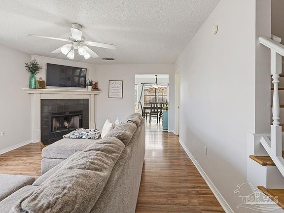 2nd image of 446 Sandy Ridge Cir