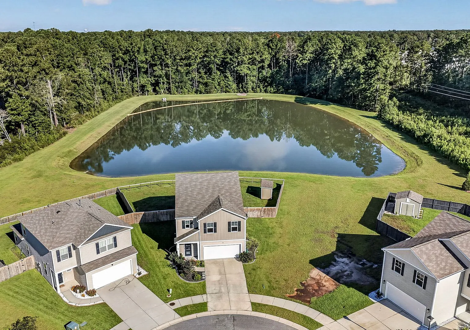 Spacious Home in Cane Bay — Photo 3