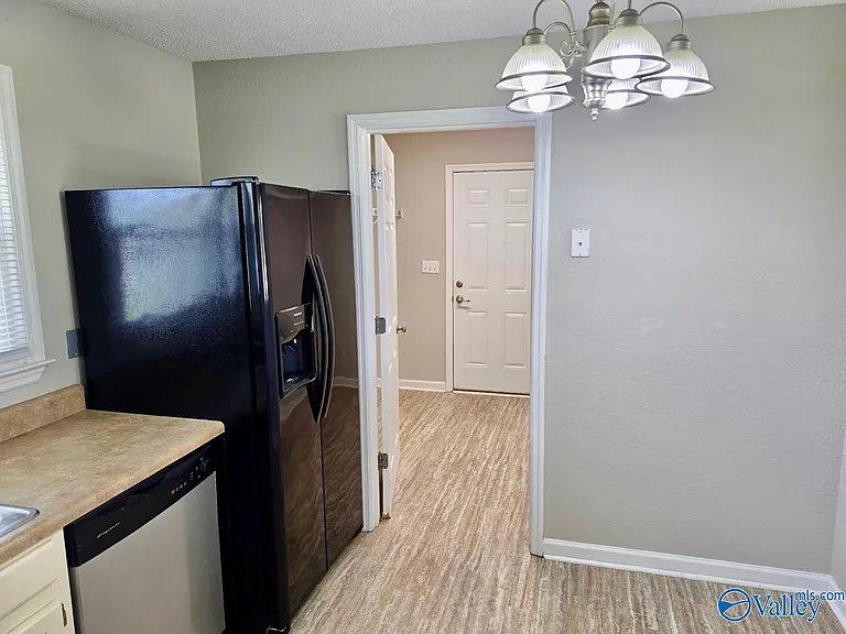 17439 Morgan Dr — Photo 9