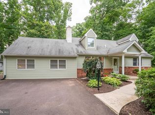 225 Morwood Rd, Telford, PA 18969