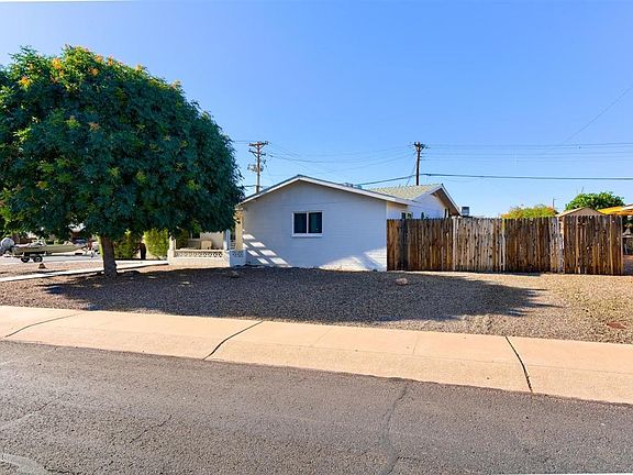 3rd image of 5402 E Cicero St