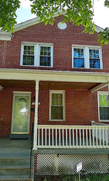 1st image of 310 Aspen St NW