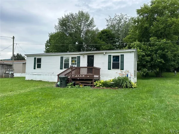 3286 Route 8 Est, West Winfield, NY 13491