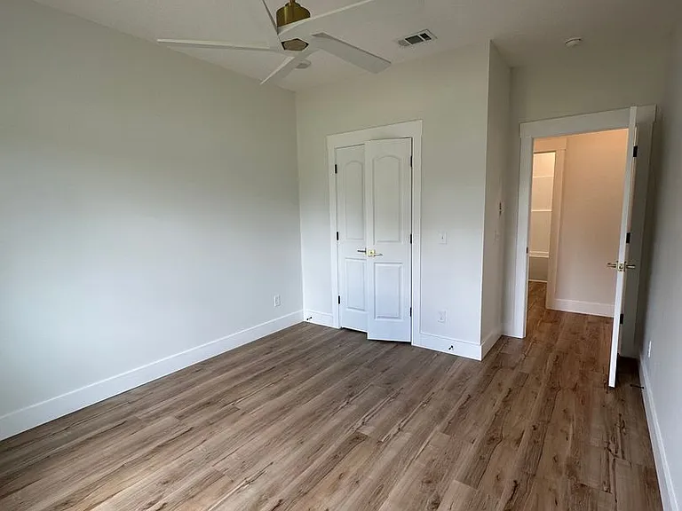 36 Walton Way — Photo 8