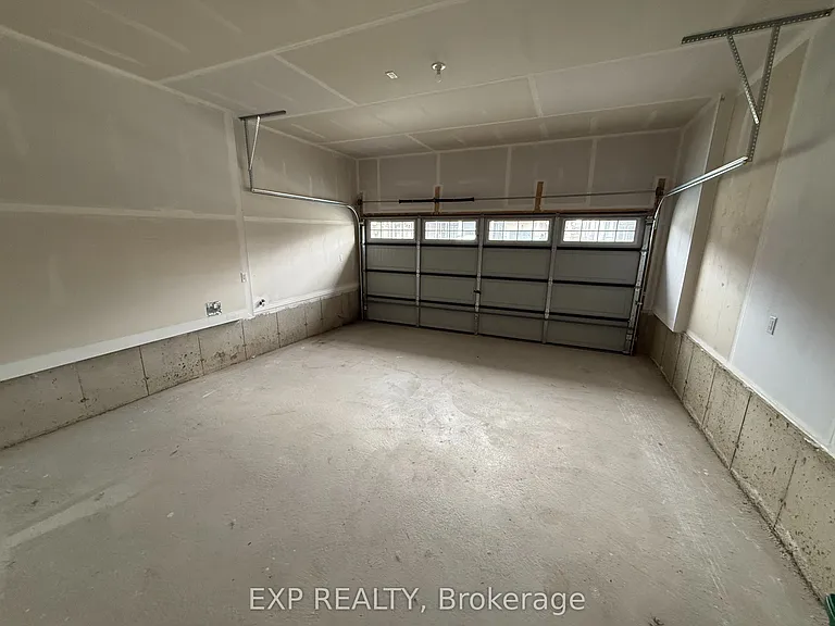 51 Monteith Dr — Photo 26