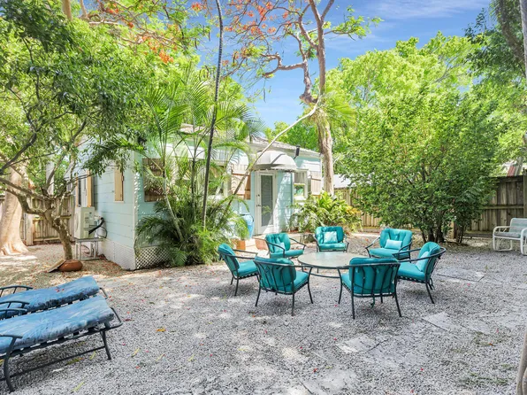 140 Tavern Dr, Tavernier, FL 33070