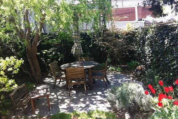 Rented by Corcoran | media 6