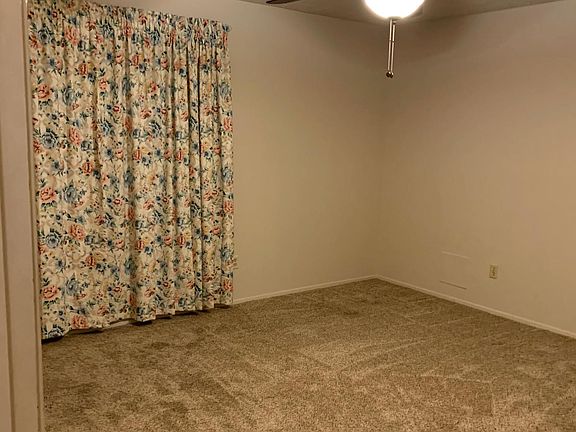 4th image of 8211 Buckeye Glen Ln