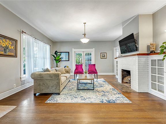 4th image of 509 E 30th St