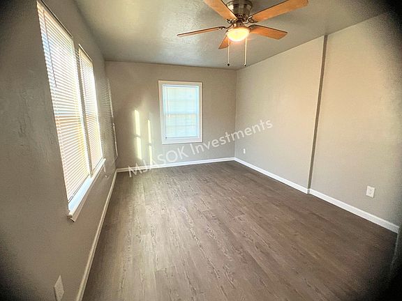 4th image of 2308 NW 20th St