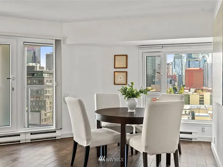 121 Vine St #1506 — Photo 11