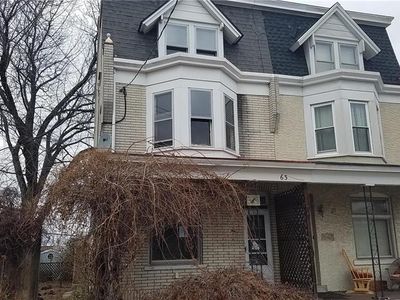 63 E High St, Topton, PA, 19562
