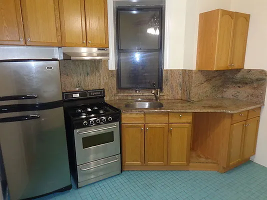 Rented by Blana LLC | media 6