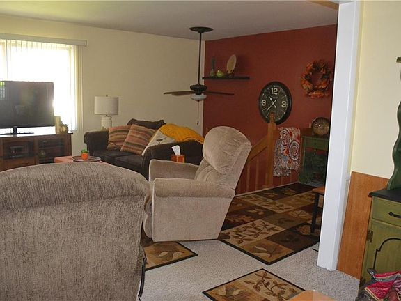 3rd image of 645 Mineo Dr