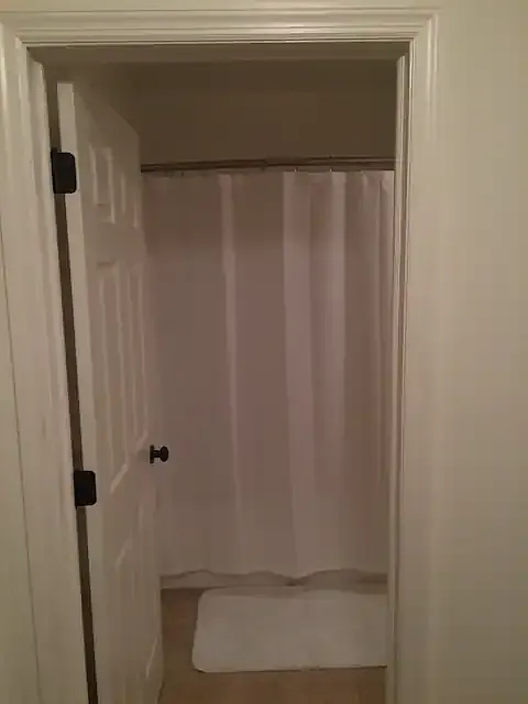 2 bed, 750 sqft, $1,500 — Photo 2