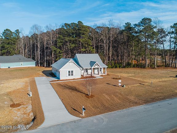 3rd image of 128 W Burton Farm Drive