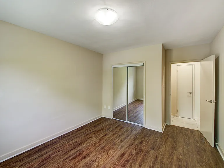 31 Park Blvd — Photo 14