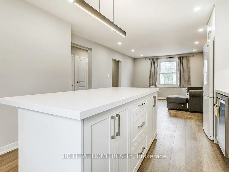 63 Kinsey St — Photo 8