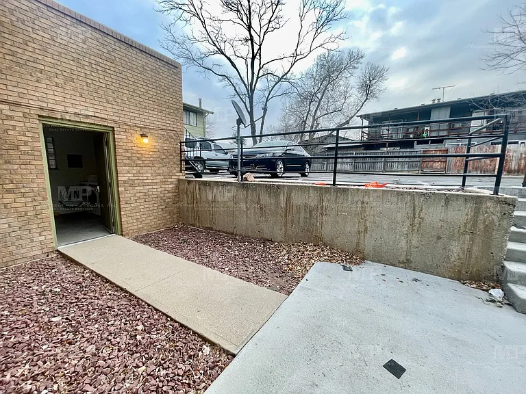 1628 Azalea Dr #3 — Photo 6