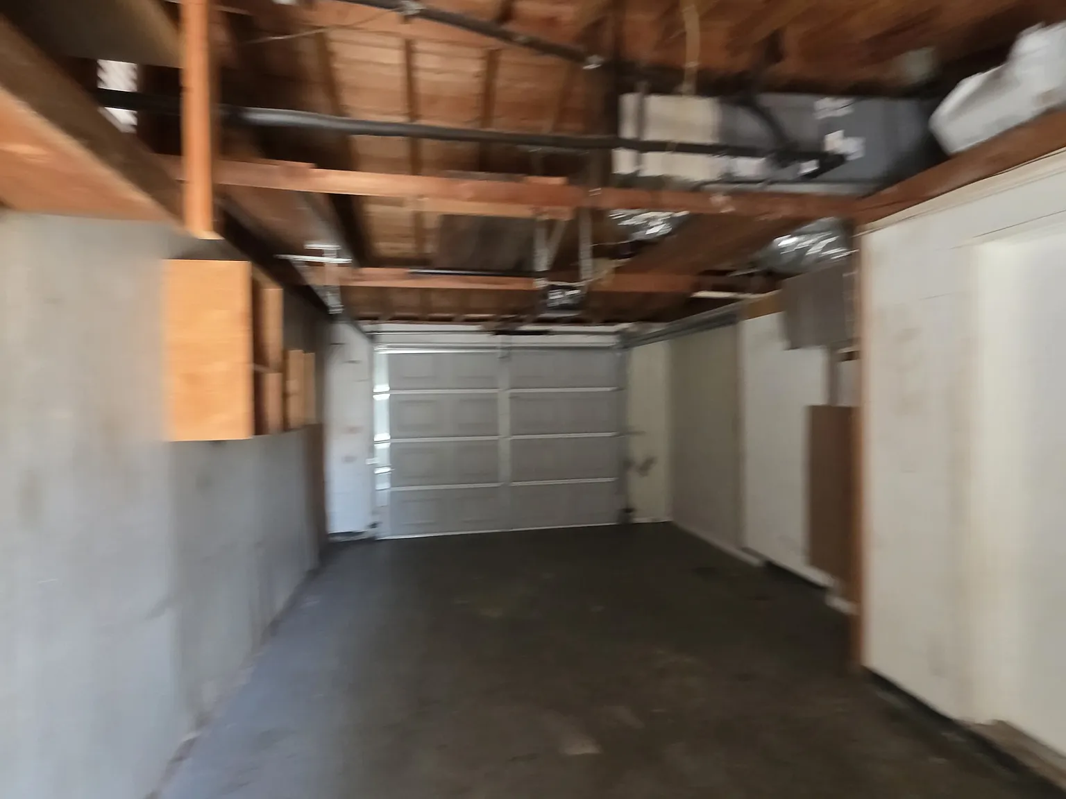 3302 Bainbridge Dr Holiday — Photo 2