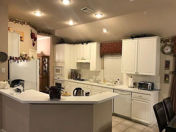 5th image of 1619 Dowelling Ct