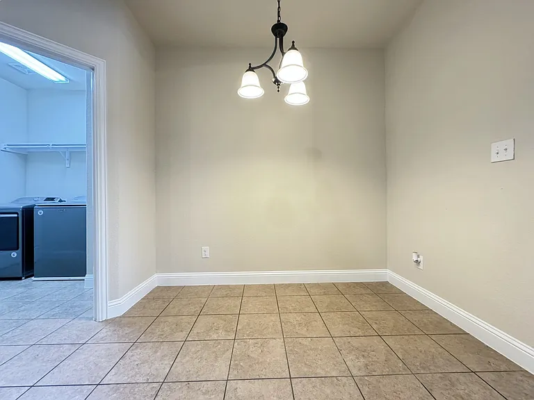 4106 Whitetail Ln — Photo 9