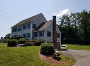153 Hall St, Dunstable, MA 01827