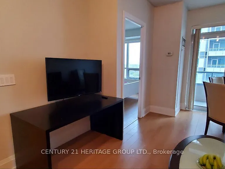 120 Harrison Garden Blvd #1431 — Photo 10