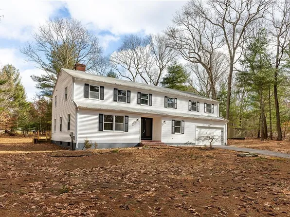 71 Mountain Laurel Way, North Kingstown, RI 02852