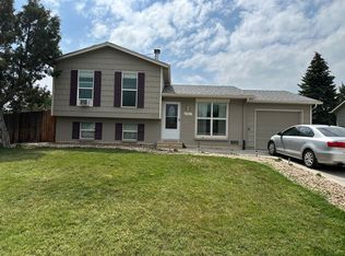 1963 Elmwood St, Broomfield, CO 80020