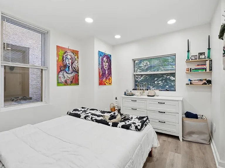 1709 Christian St #2 — Photo 9